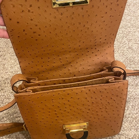 Italian Leather crossbody - Picture 4 of 6